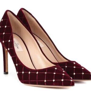 Valentino Rockstud Spike Point Toe Pumps in Burgundy Velvet 100mm